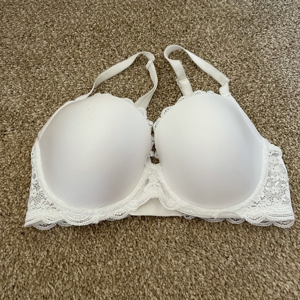 Victoria’s Secret dream angels bra